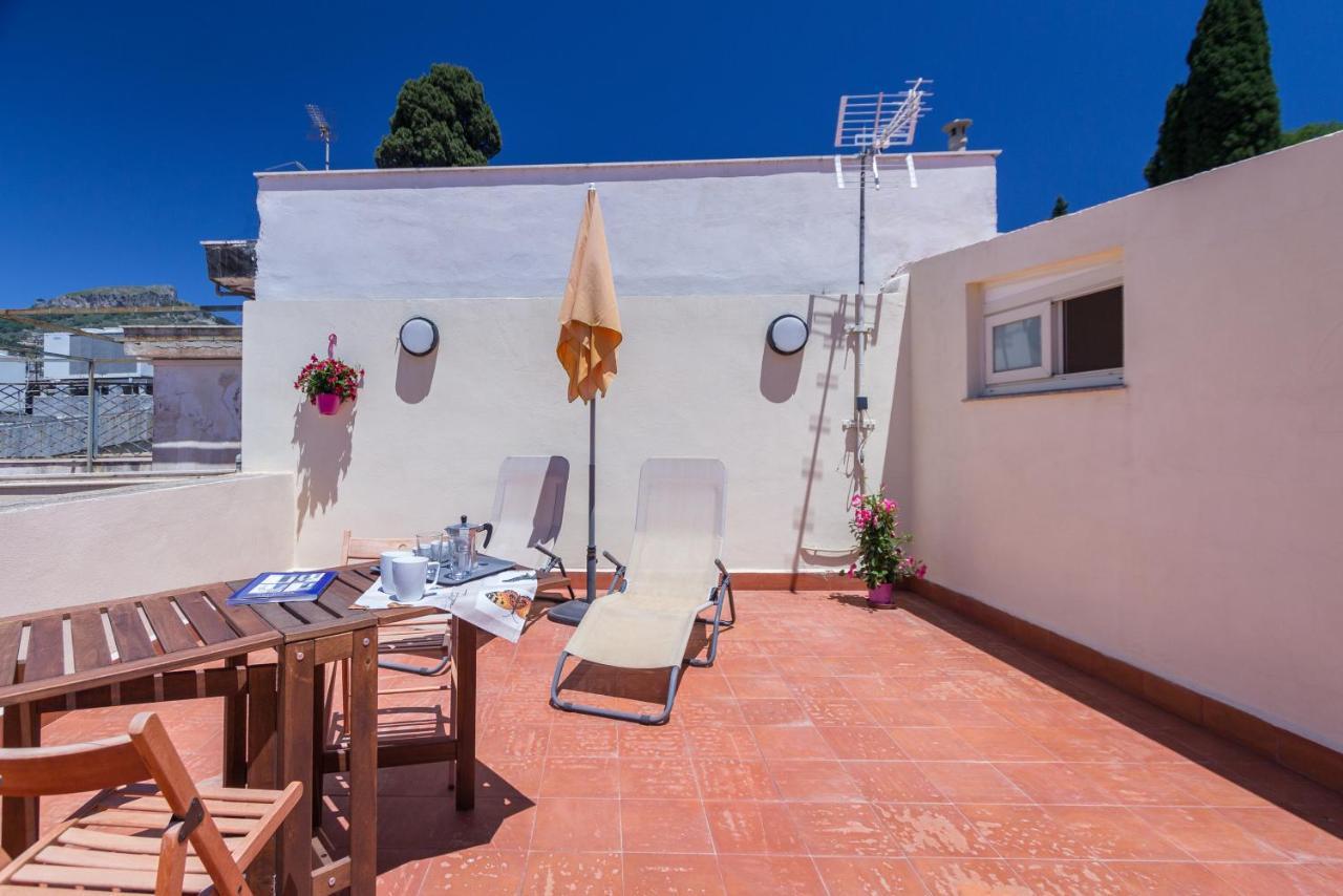 Villa Valverde Apartments E B&B Taormina Zewnętrze zdjęcie