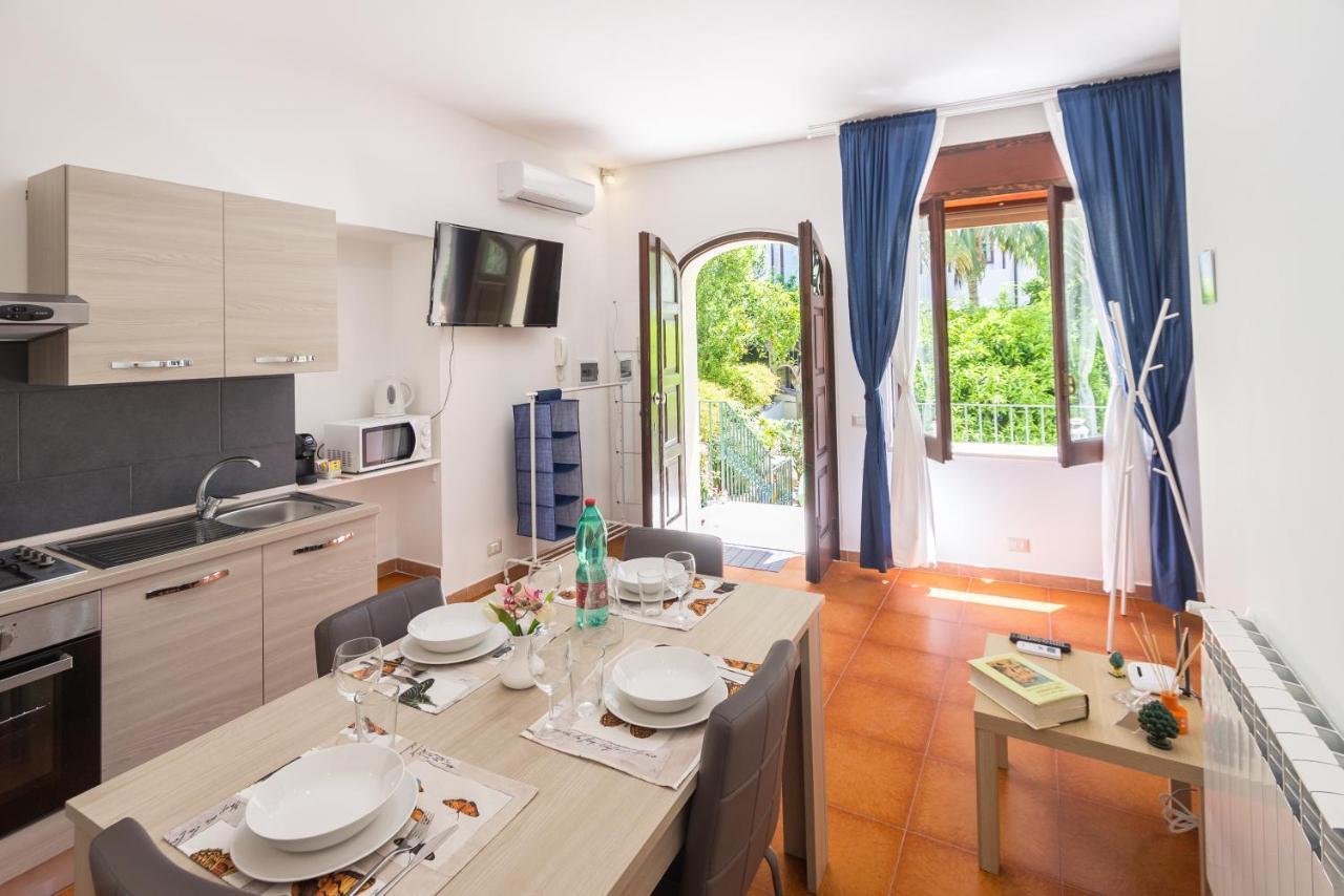 Villa Valverde Apartments E B&B Taormina Zewnętrze zdjęcie