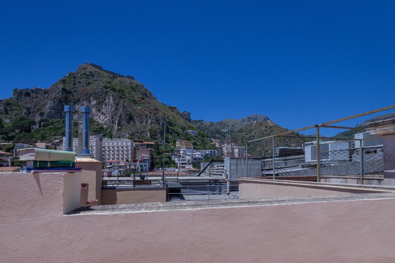 Villa Valverde Apartments E B&B Taormina Zewnętrze zdjęcie