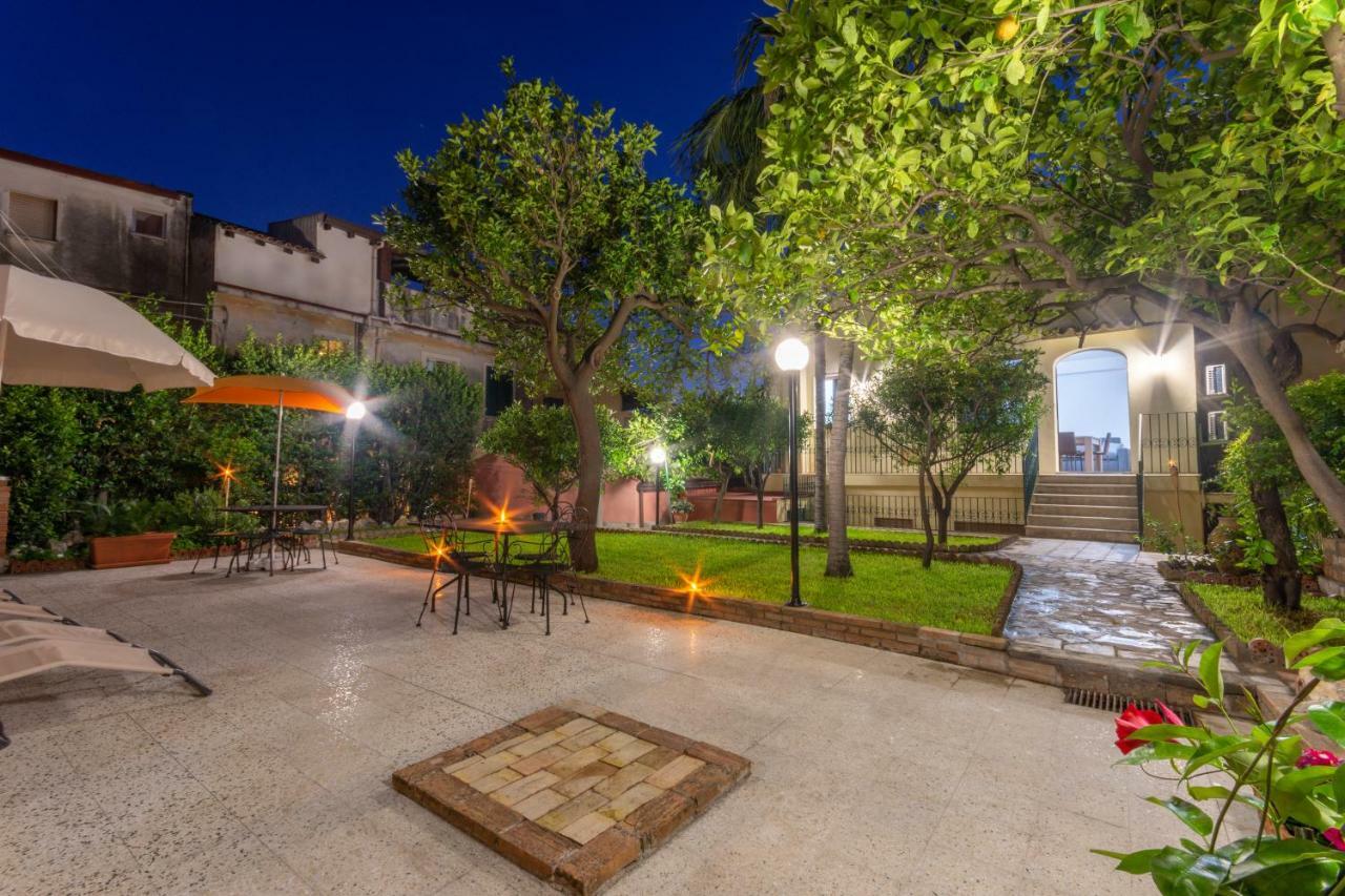 Villa Valverde Apartments E B&B Taormina Zewnętrze zdjęcie